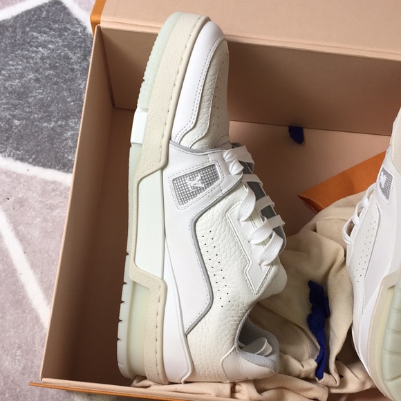 Louis Vuitton trainer - Picture 5 of 5